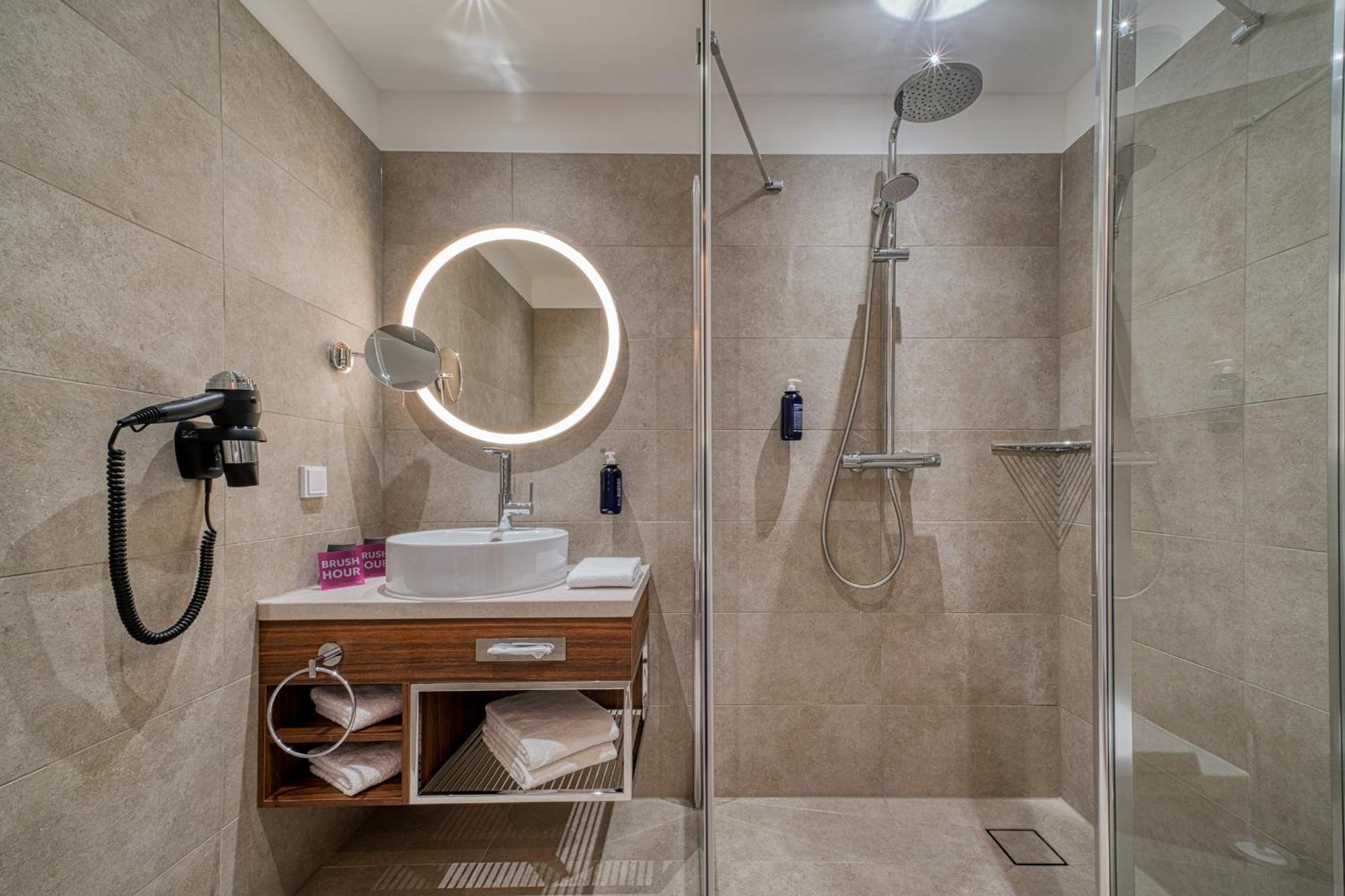 Fourside Hotel Ringsheim, Trademark Collection By Wyndham Extérieur photo