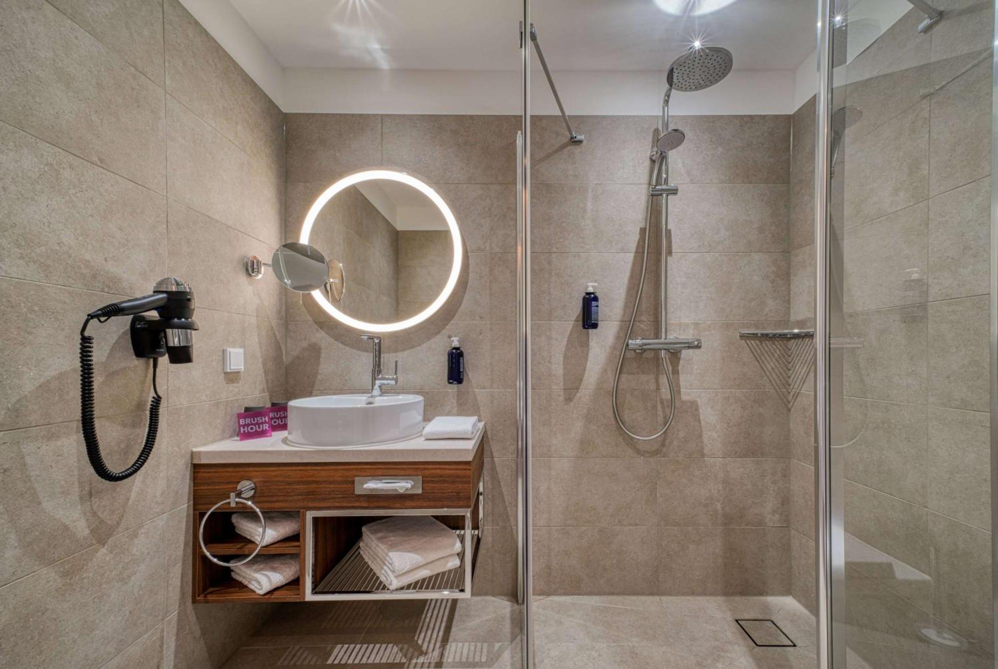 Fourside Hotel Ringsheim, Trademark Collection By Wyndham Extérieur photo
